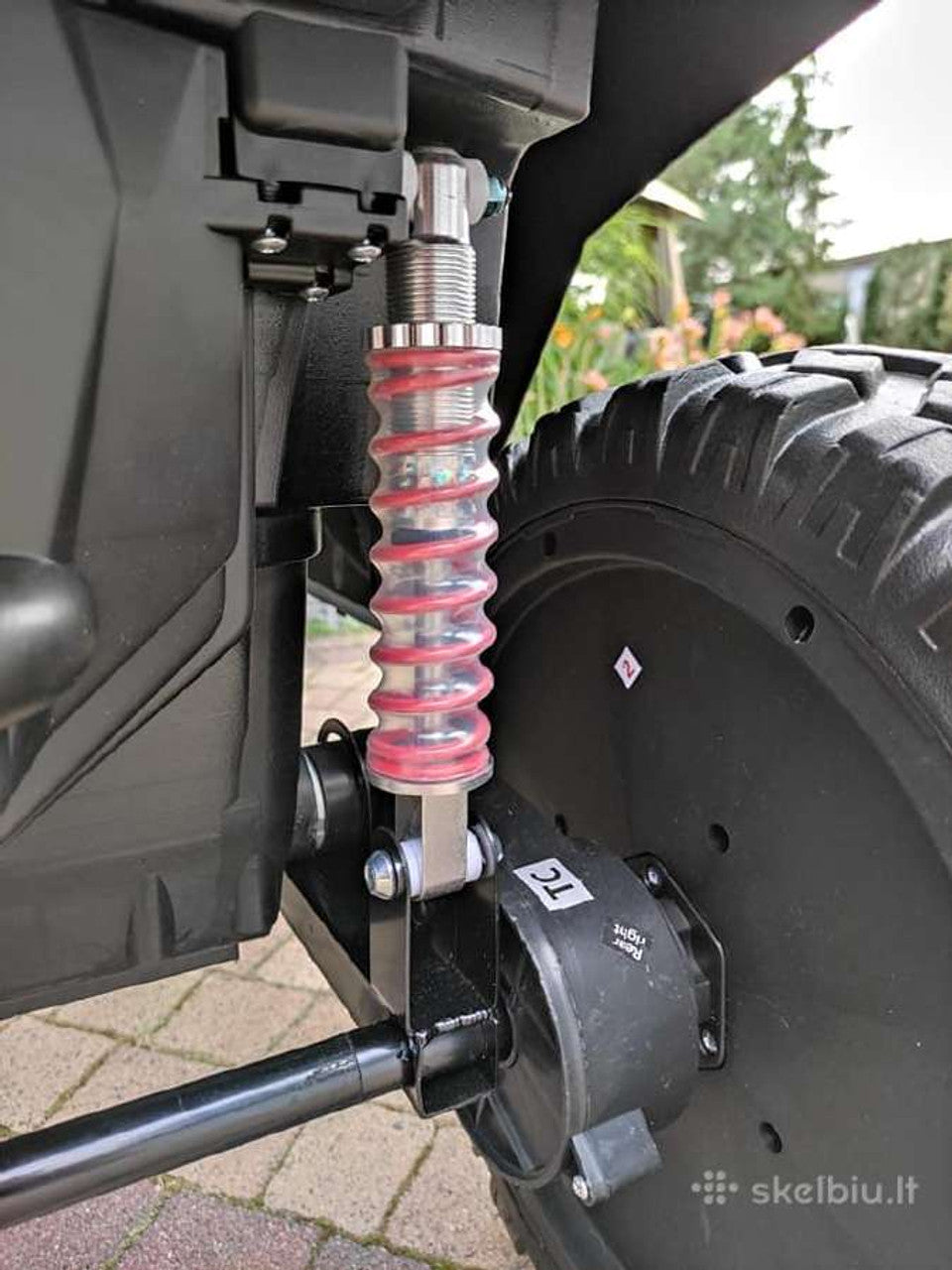 Clash XL 24V Electric Ride On Buggy Black