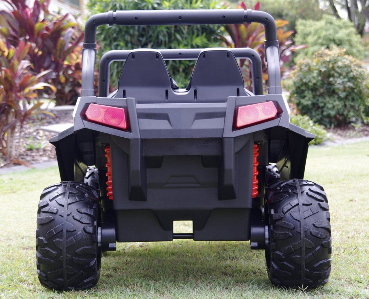 Ranch Wagon 24V Electric Ride On Buggy White
