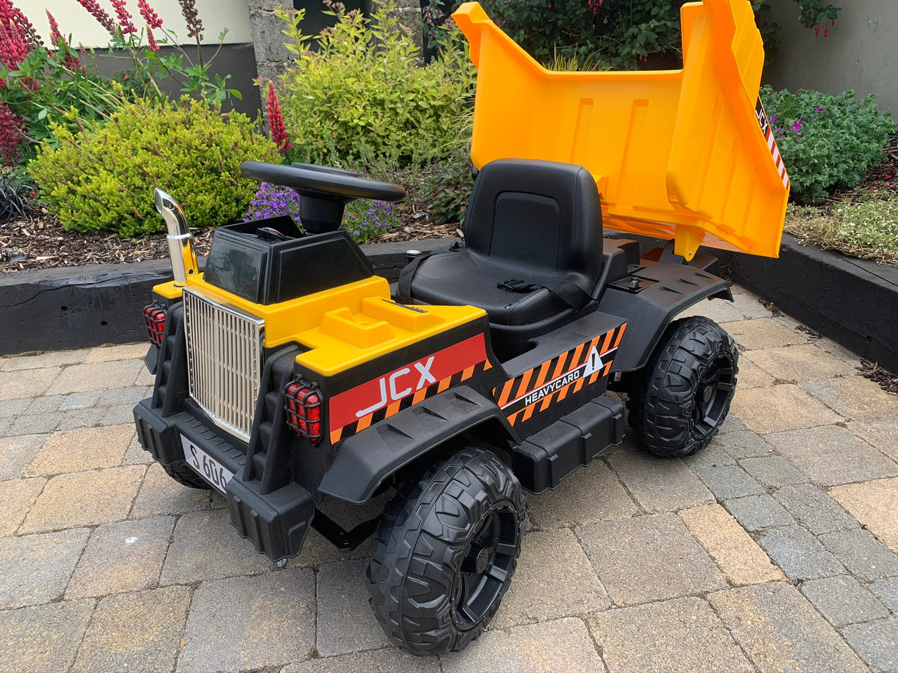 JCX 12V Electric Ride-On Hydraulic Loader Dumper in Yellow