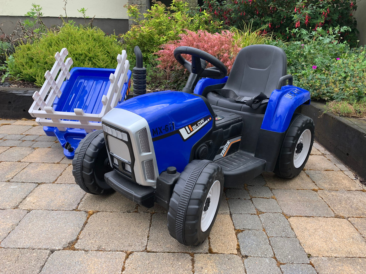 MX Blue 12V Electric Tractor Trailer