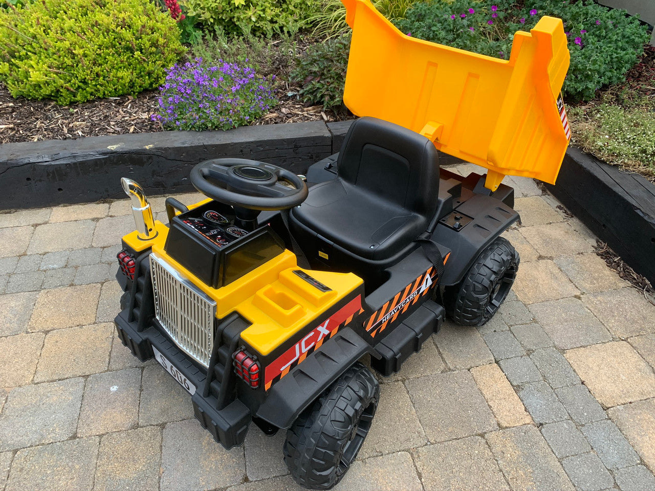 JCX 12V Electric Ride-On Hydraulic Loader Dumper in Yellow